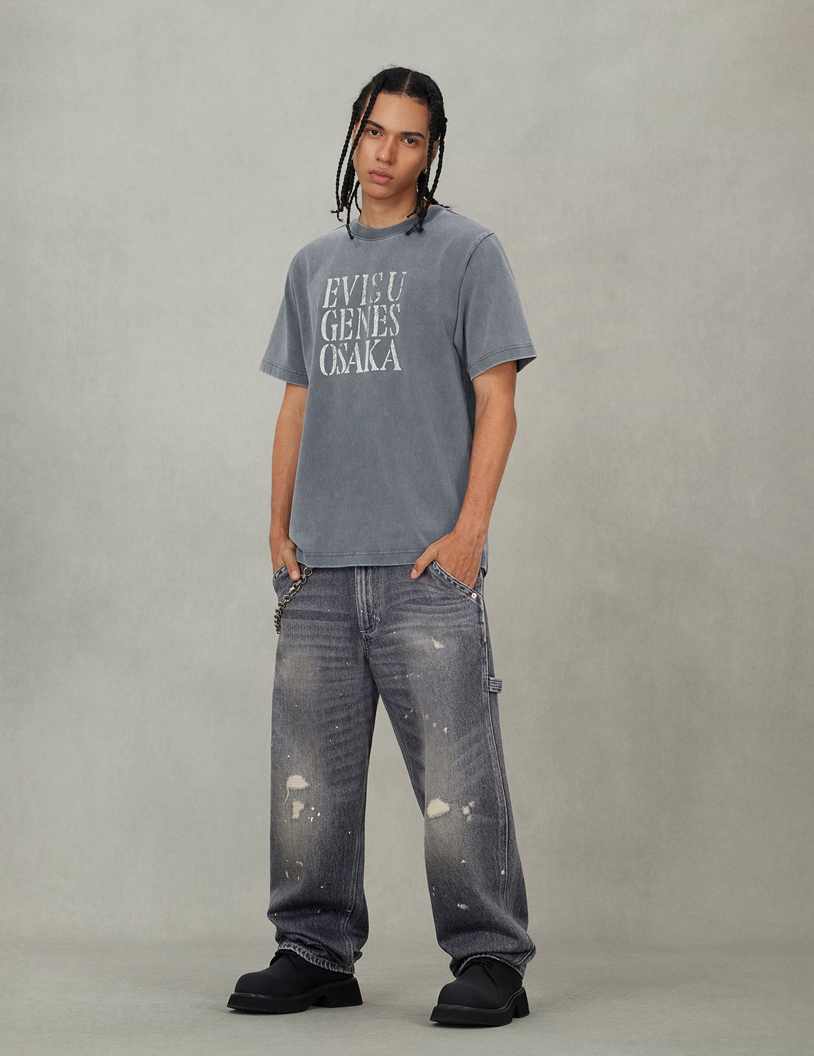 Washed and Distressed Daicock Print Relax Fit Jeans