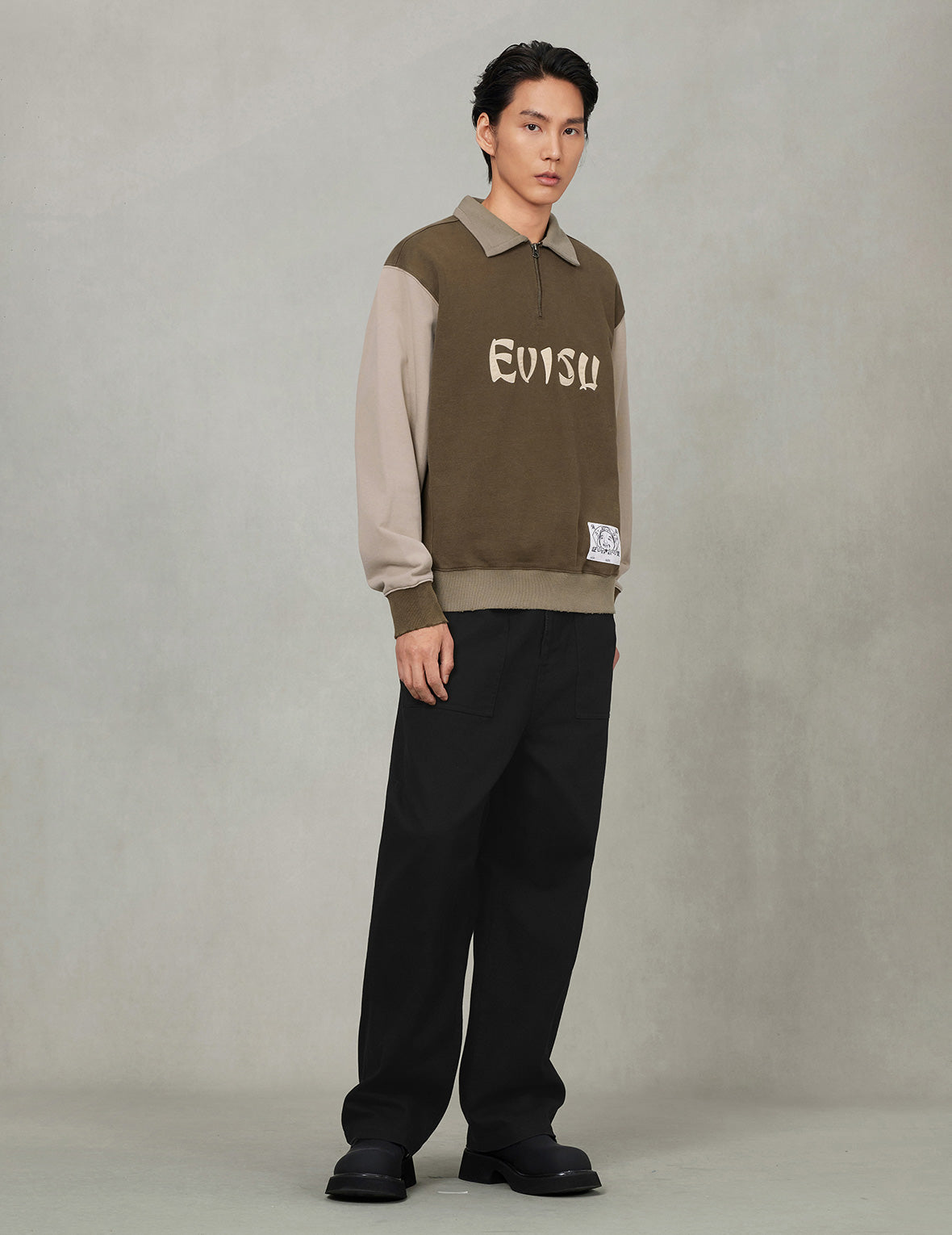 商標貼布常規版型半拉鍊拼色衛衣