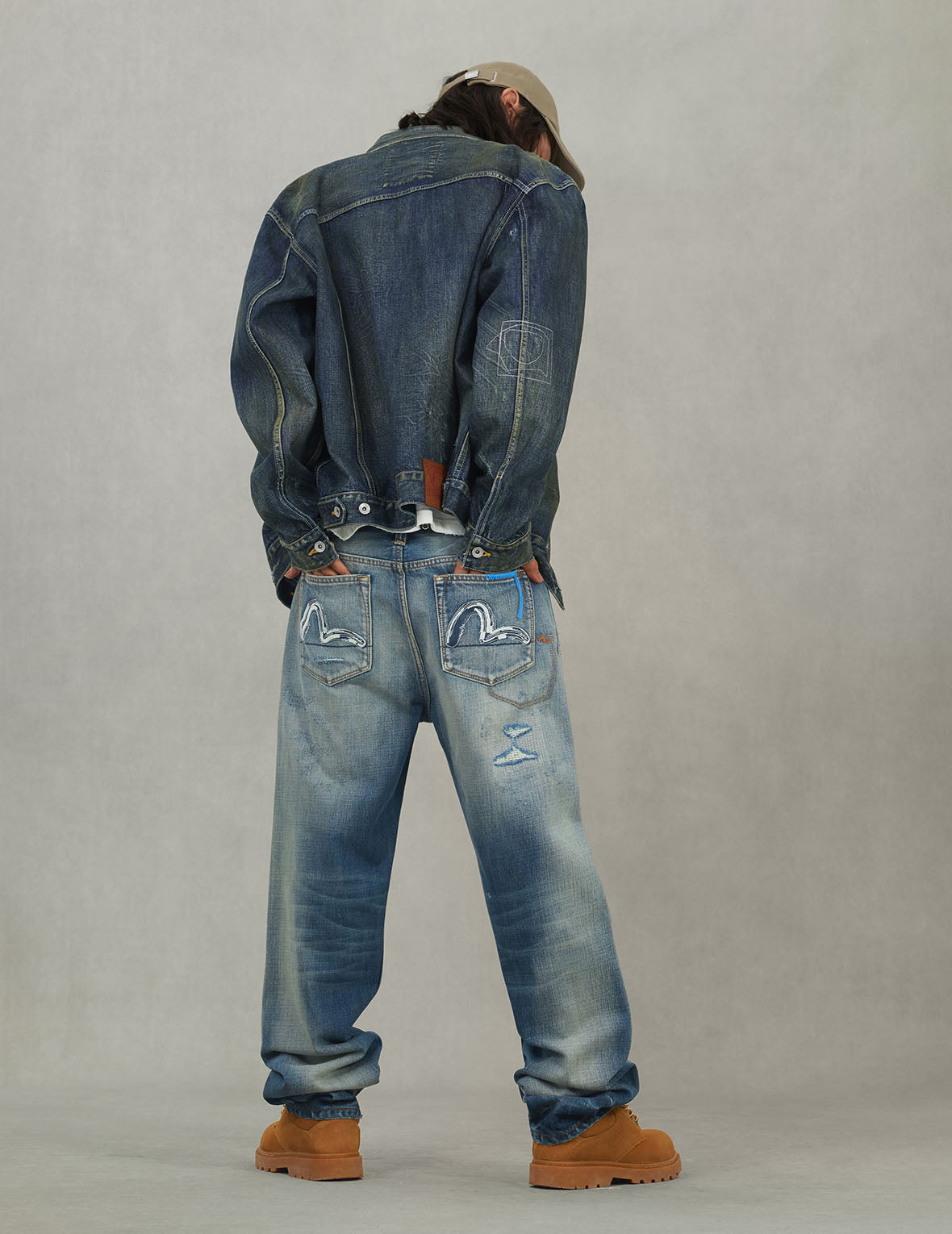 7-Pocket Design with Seagull Embroidery Washed Regular Fit Jeans #2020