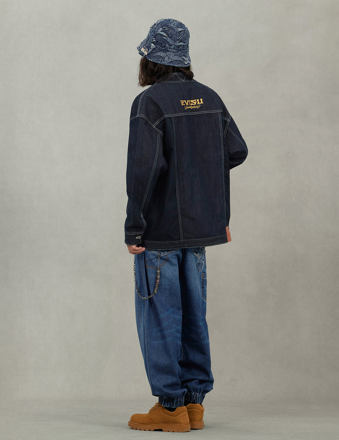 織錦貼布多口袋寬版休閒服外套