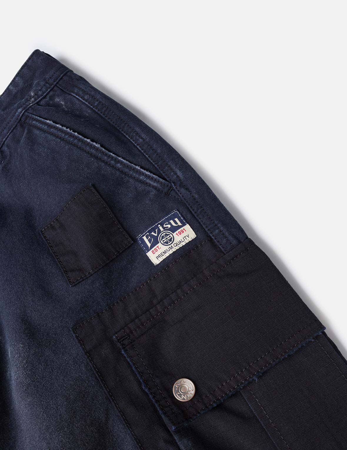 雙重海鷗印花寬版洗水梭織束口工裝褲