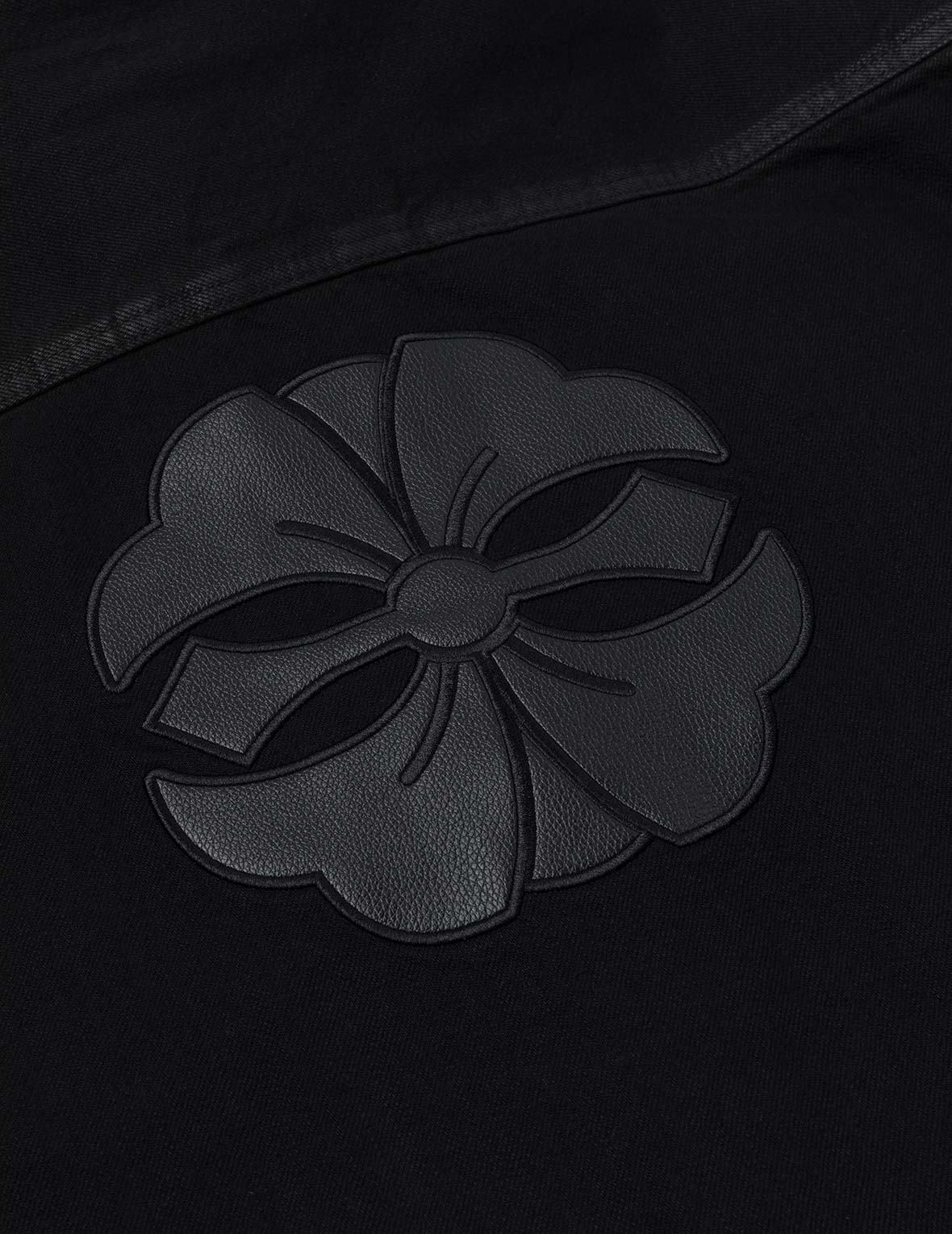 家花和海鷗貼布常規版型牛仔外套襯衣