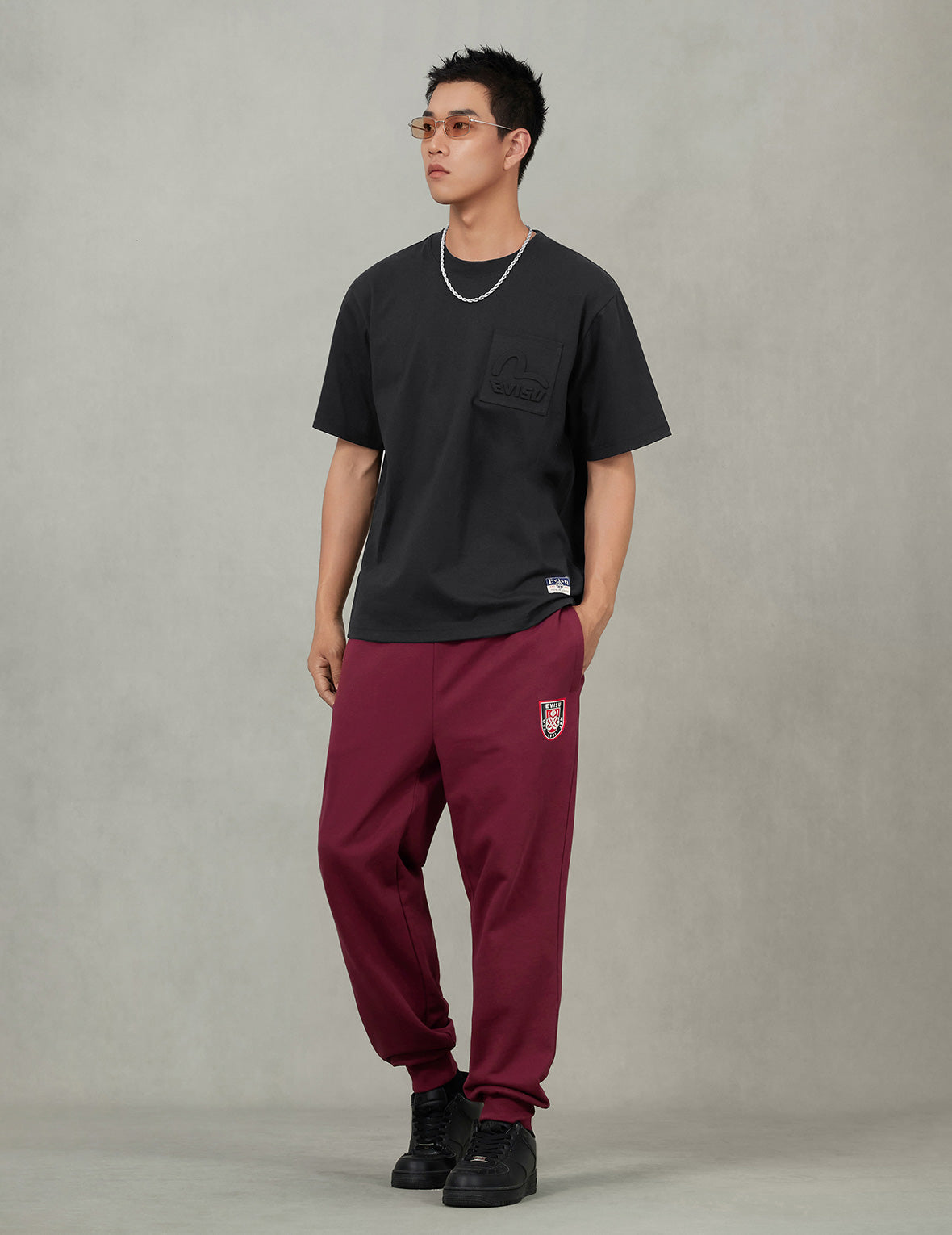 Henohenomohe Godhead Daicock Print Regular Fit Sweatpants