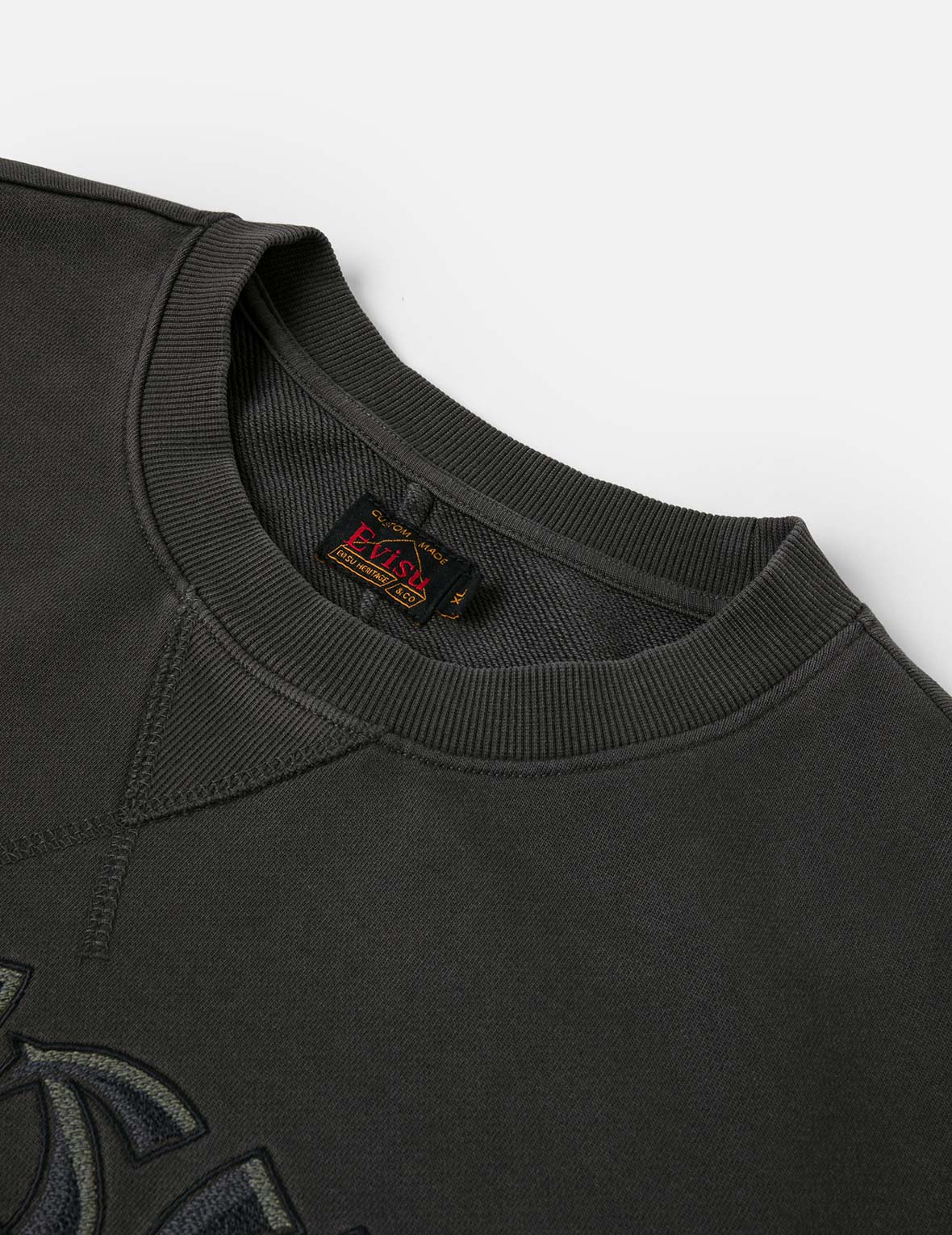 佛頭與商標刺繡休閒衛衣