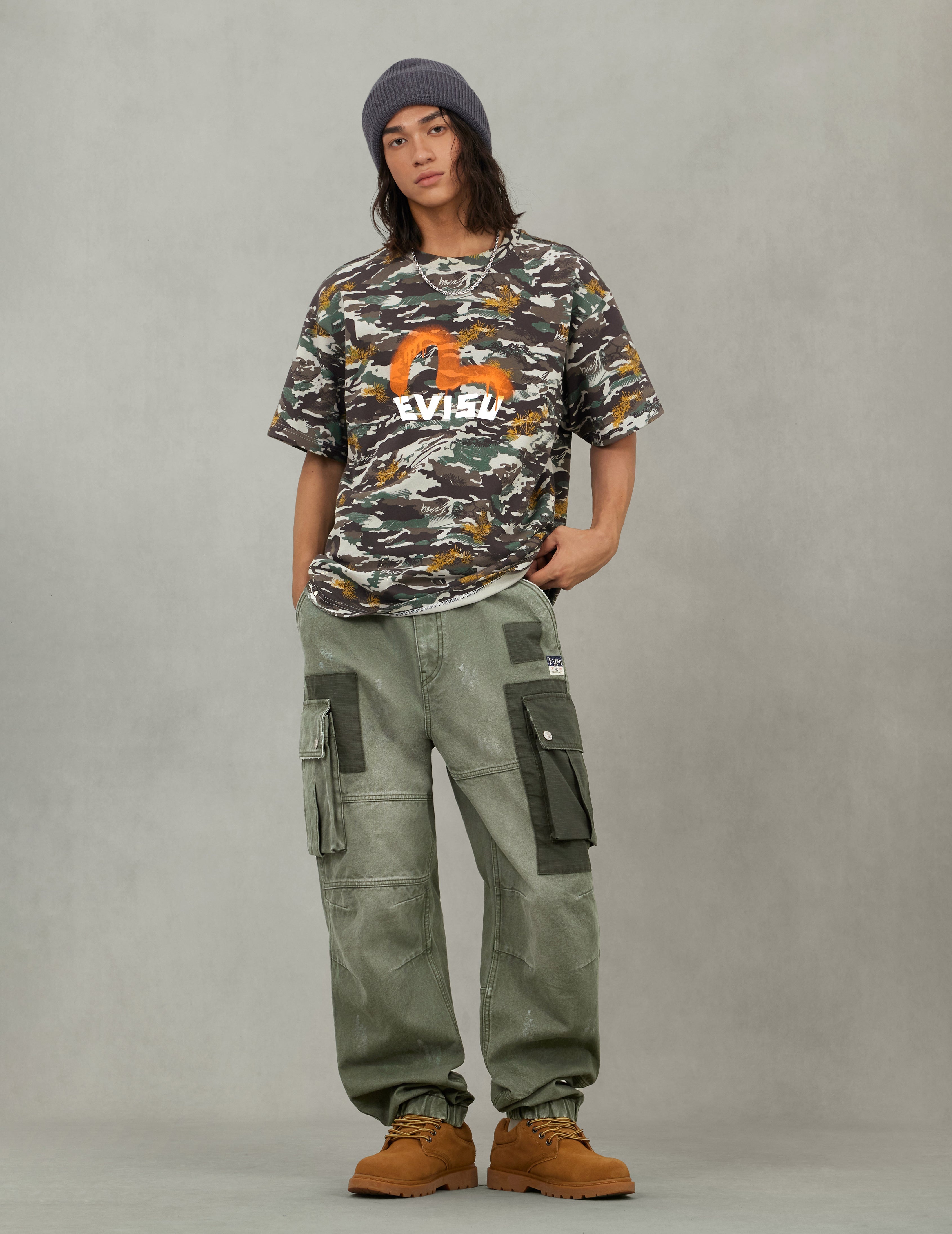 塗鴉風格海鷗與商標印花寬版休閒T恤