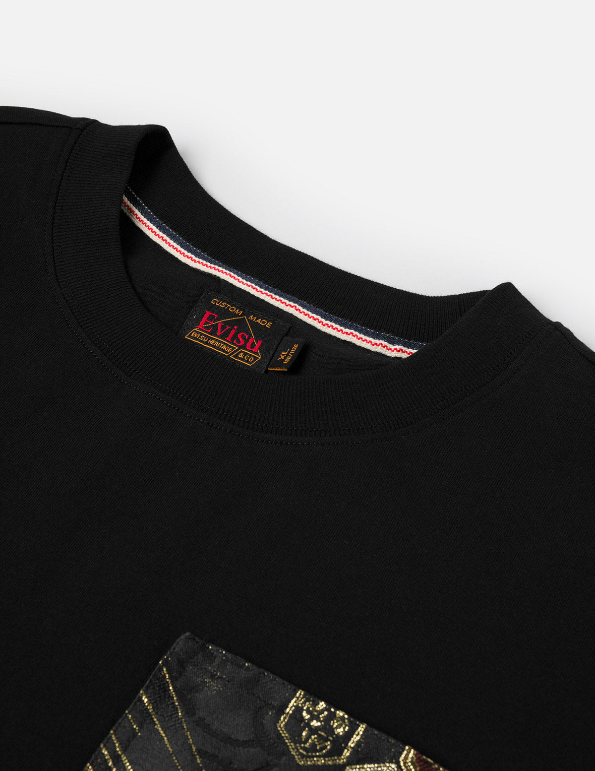 織錦口袋與海鷗燙金印花寬版T恤