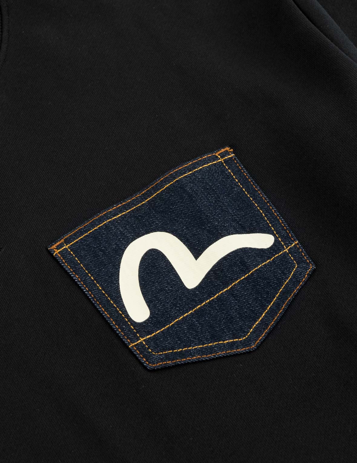 Flying Dragon Embroidered Multi-Pocket Sweatshirt