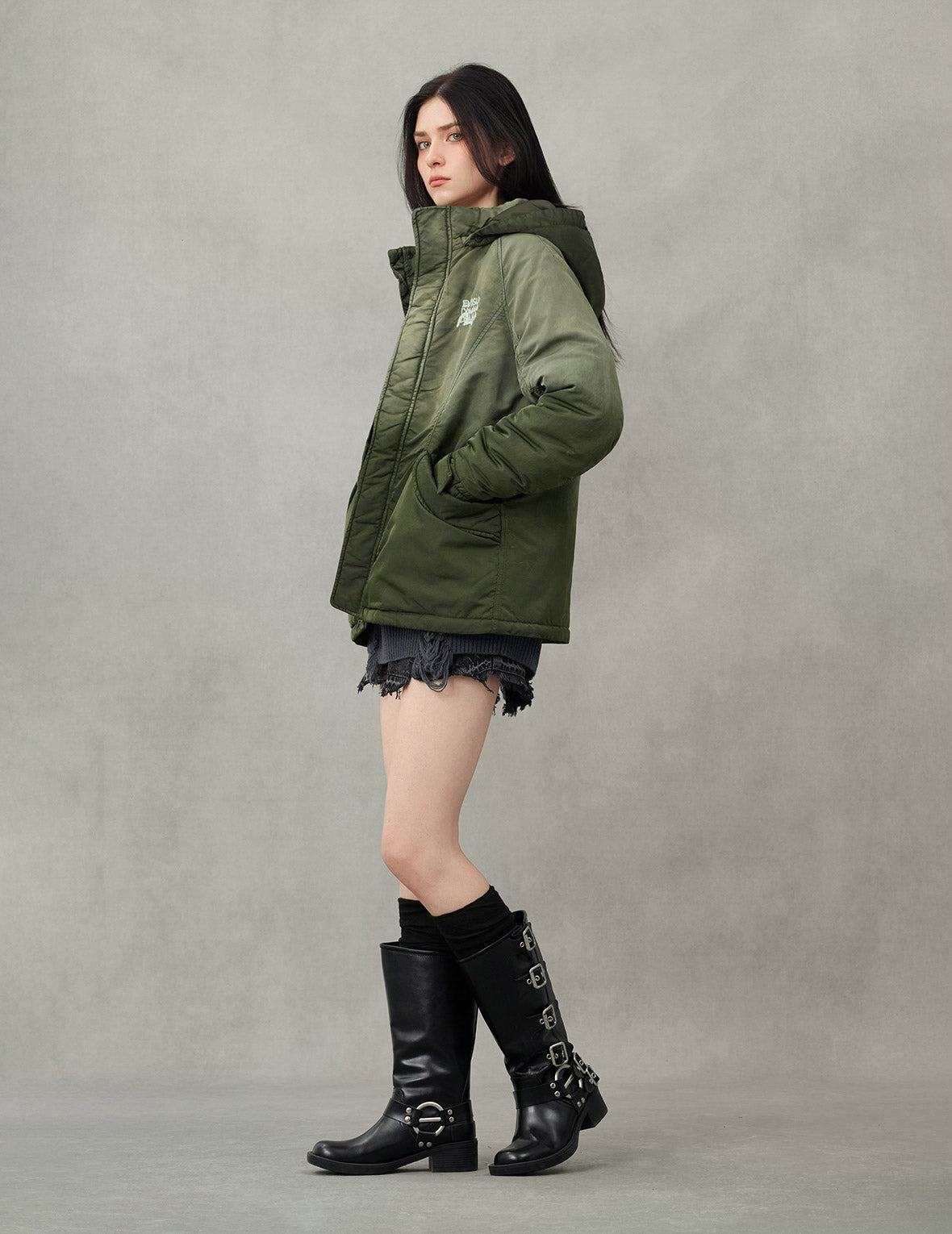 商標和口號刺繡時尚版型外套