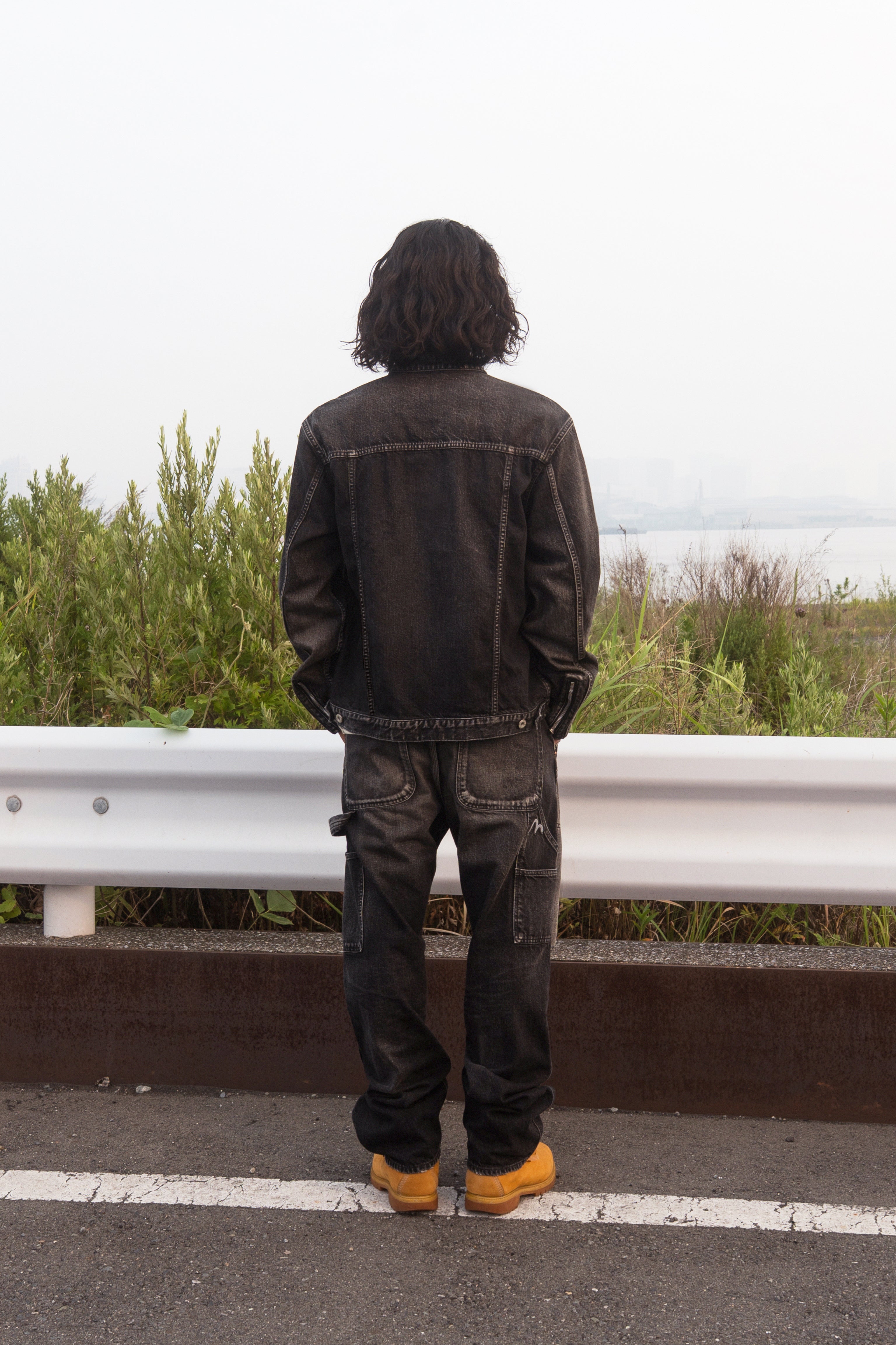 洗水海鷗刺繡常規版型牛仔騎士夾克