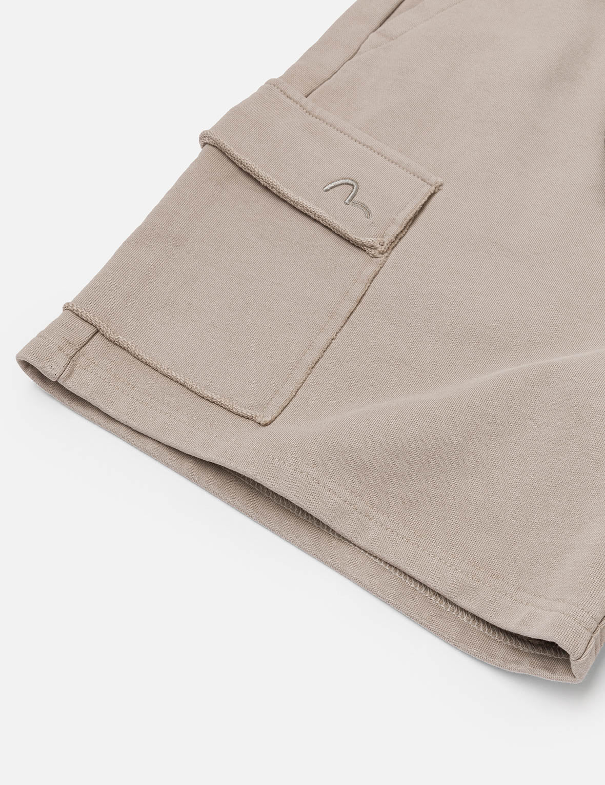 Seagull and Logo Embroidery Relax Fit Sun-Dried Finish Sweatshorts