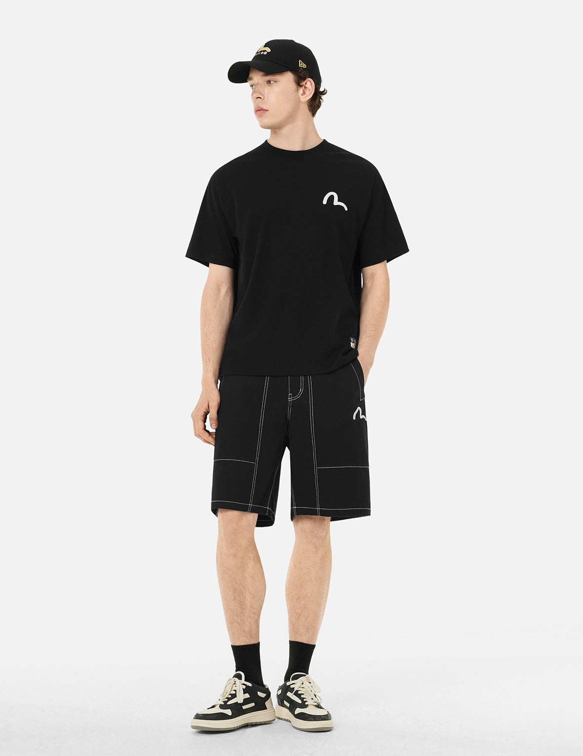 Allover Seagull Print Pocket Oversized Shorts