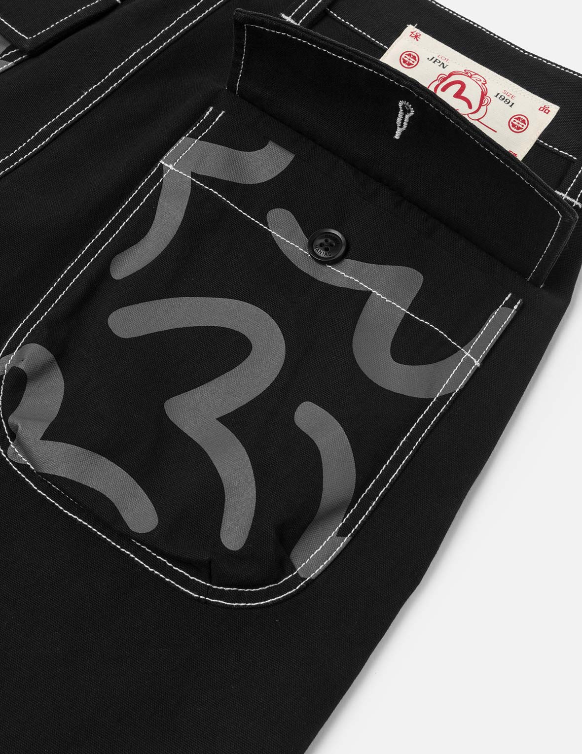 Allover Seagull Print Pocket Oversized Shorts