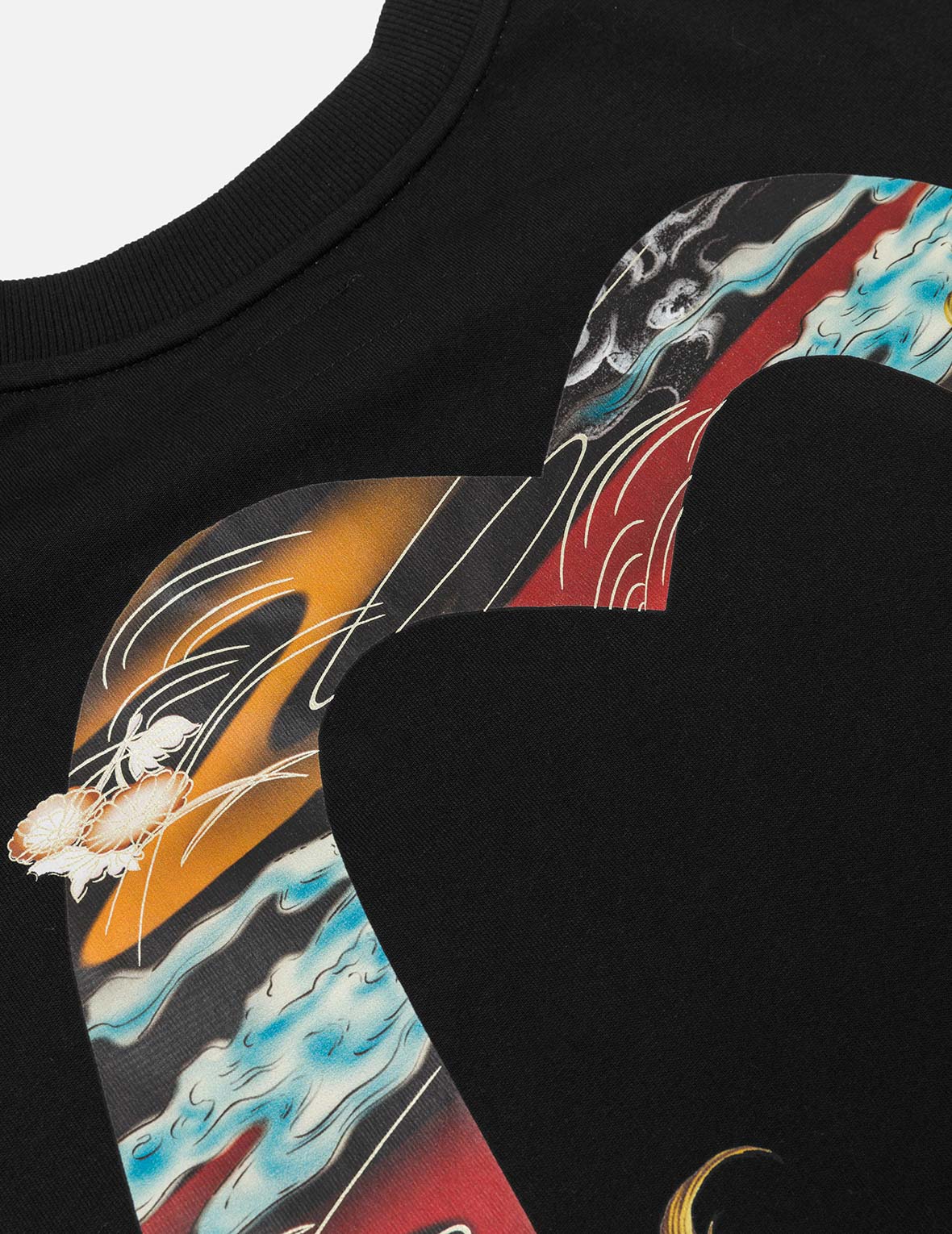 白澤大M印花寬版休閒T恤