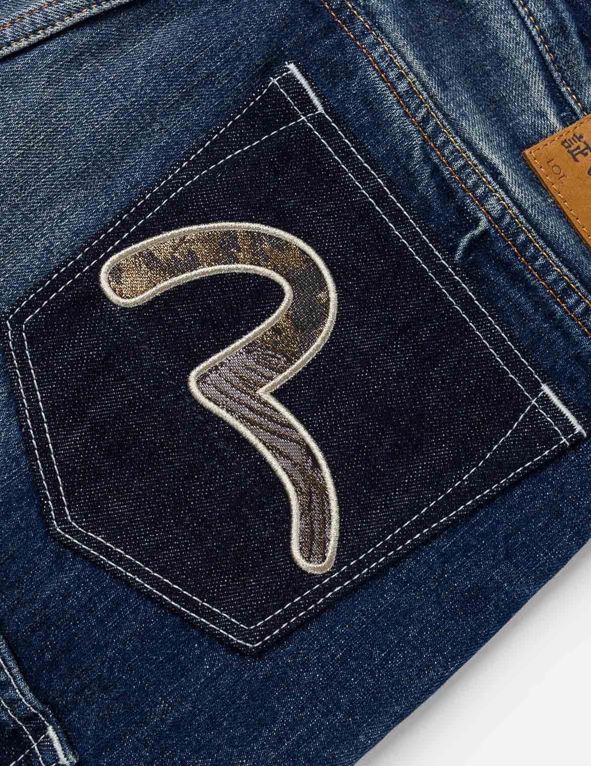 織錦拼布多口袋牛仔短褲