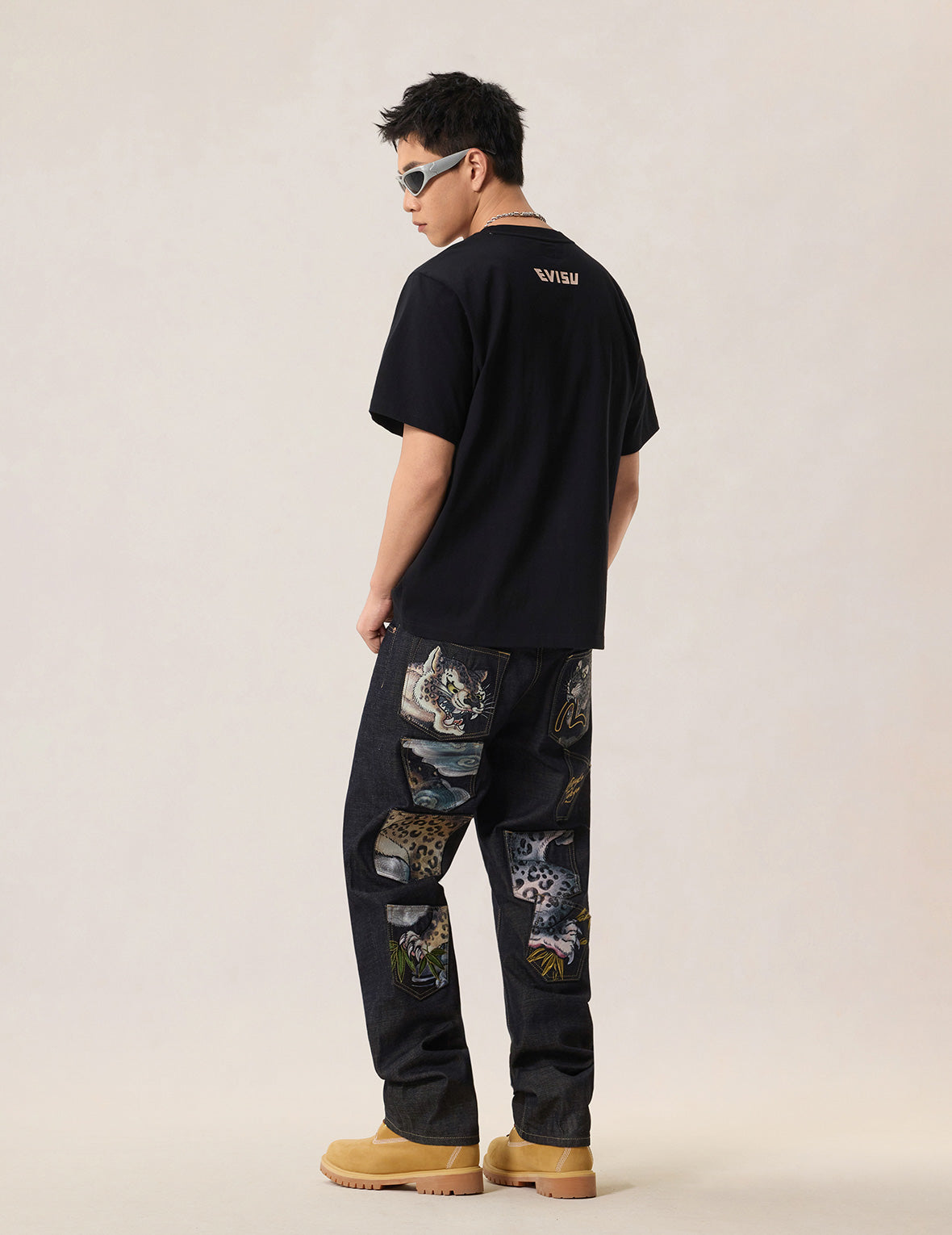 Multi-Pocket Embroidery Patch Jeans #2020