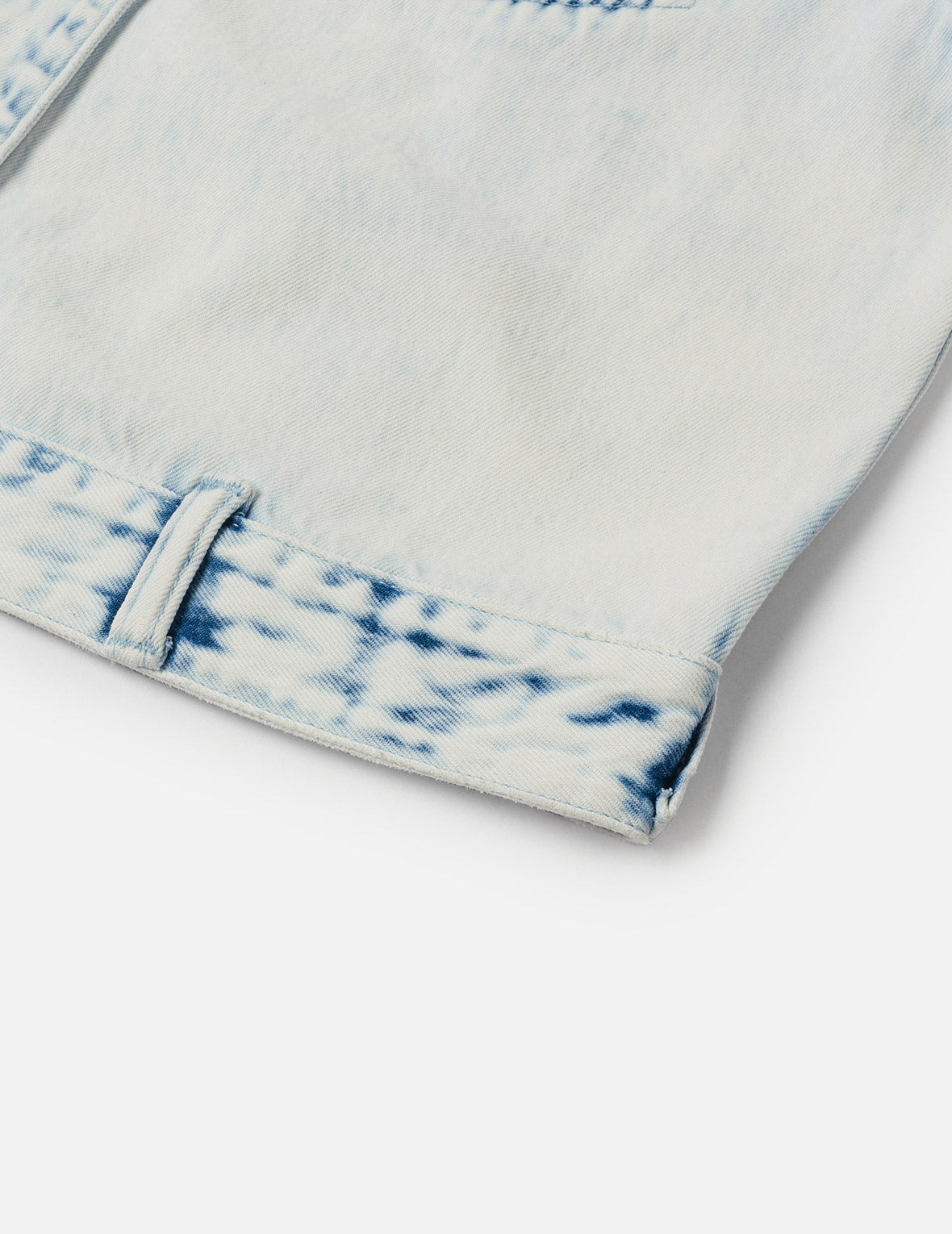 Bleach Washed Kamon Embroidery Fashion Fit Denim Jacket
