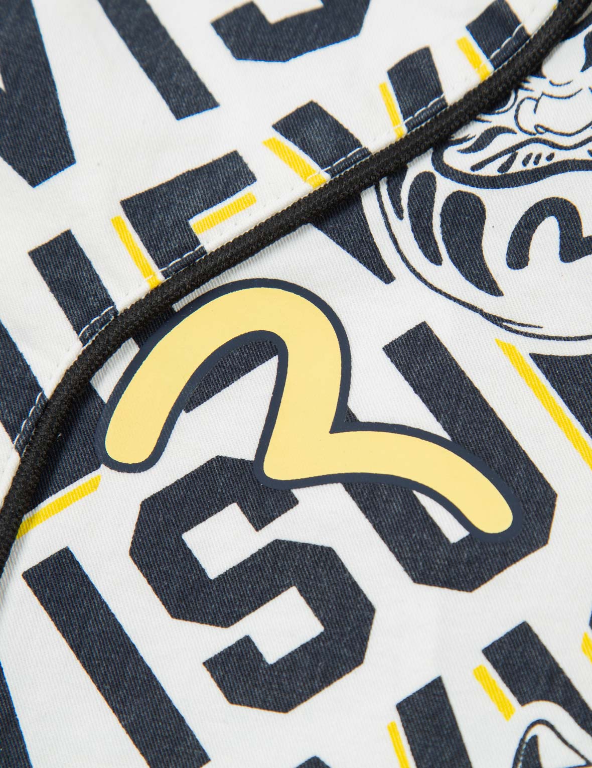 Daruma Buddies and Logo Print Baseball Shirt