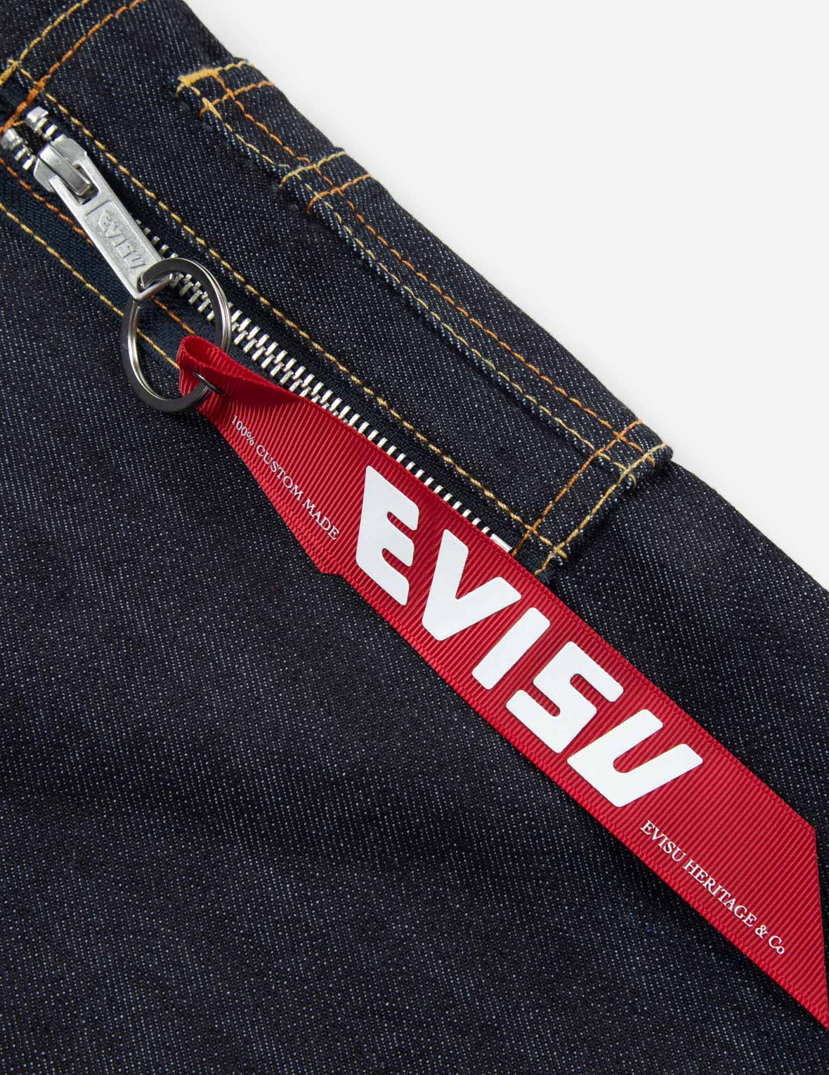 多重印花與多口袋寬版休閒牛仔外套