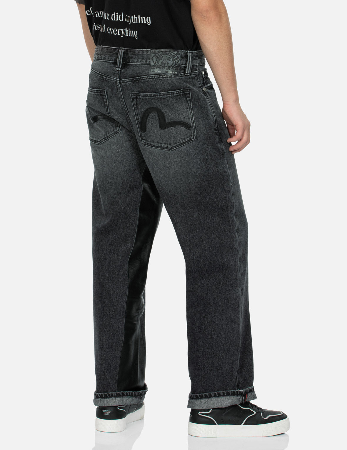 皮革鑲嵌和海鷗口袋鬆身闊腿牛仔褲