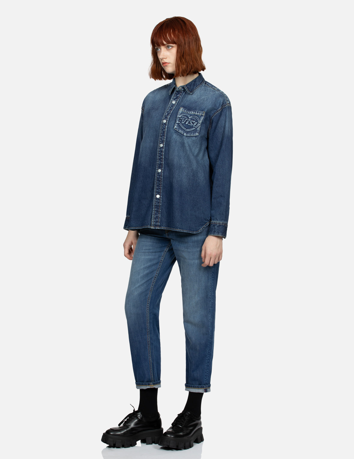 海鷗壓花口袋寬版休閒牛仔褲