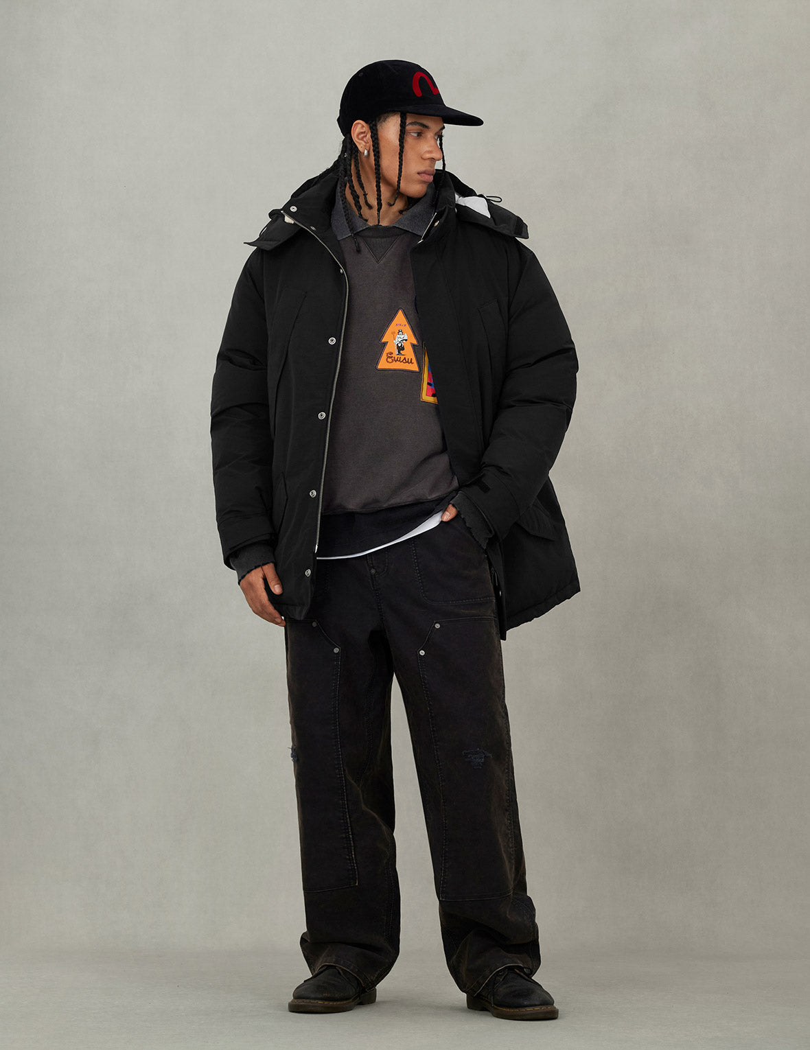 Seagull Embroidery Regular Fit Waterproof Down Jacket