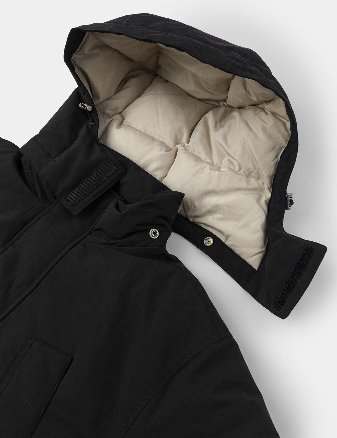 Seagull Embroidery Regular Fit Waterproof Down Jacket