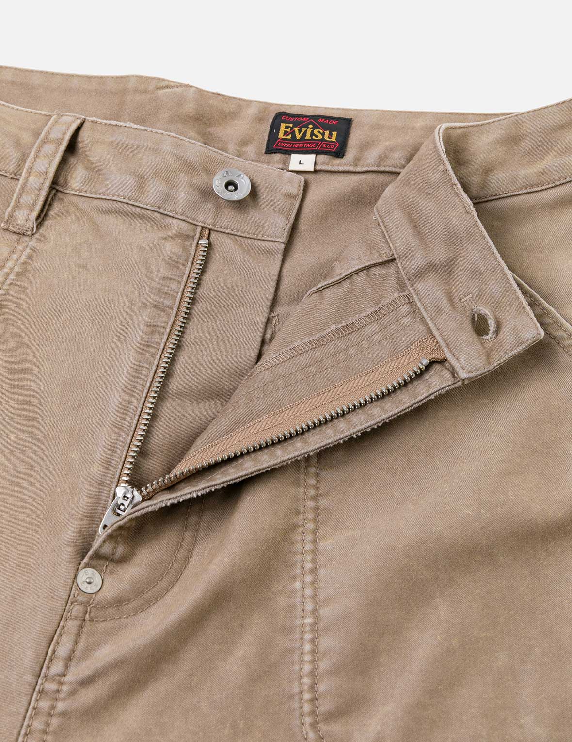 斑駁海鷗印花和多口袋常規版型工裝褲