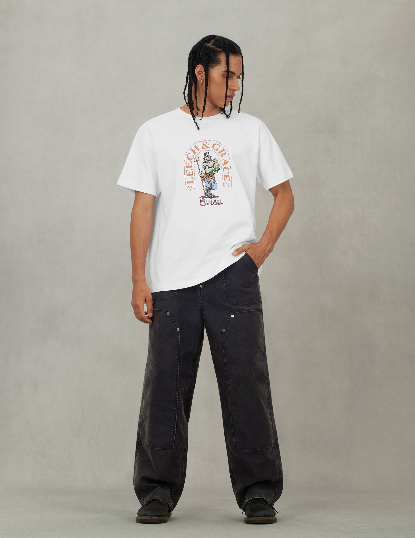 斑駁海鷗印花和多口袋常規版型工裝褲