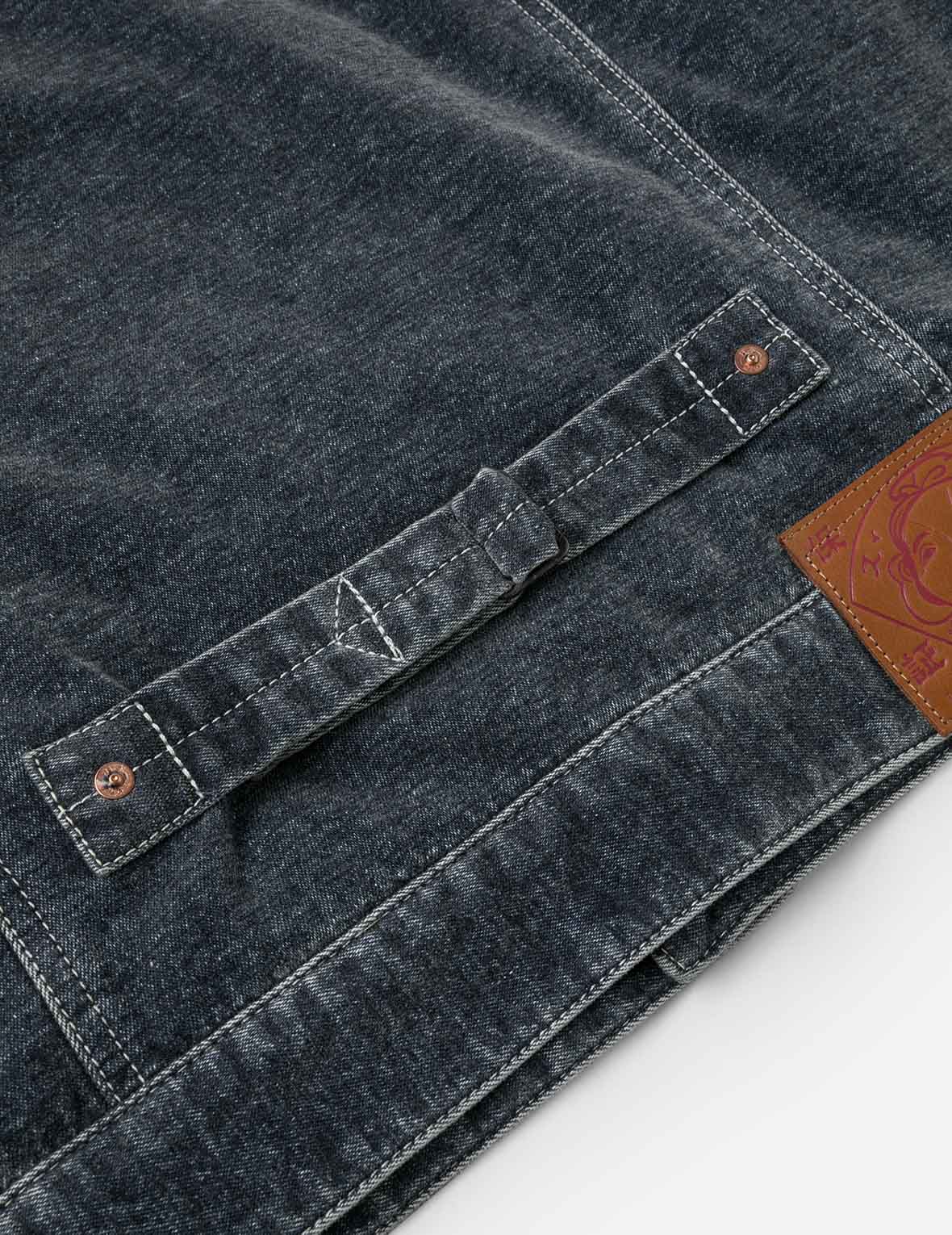 Emboss Rivet Seagull Relax Fit Washed Denim Jacket