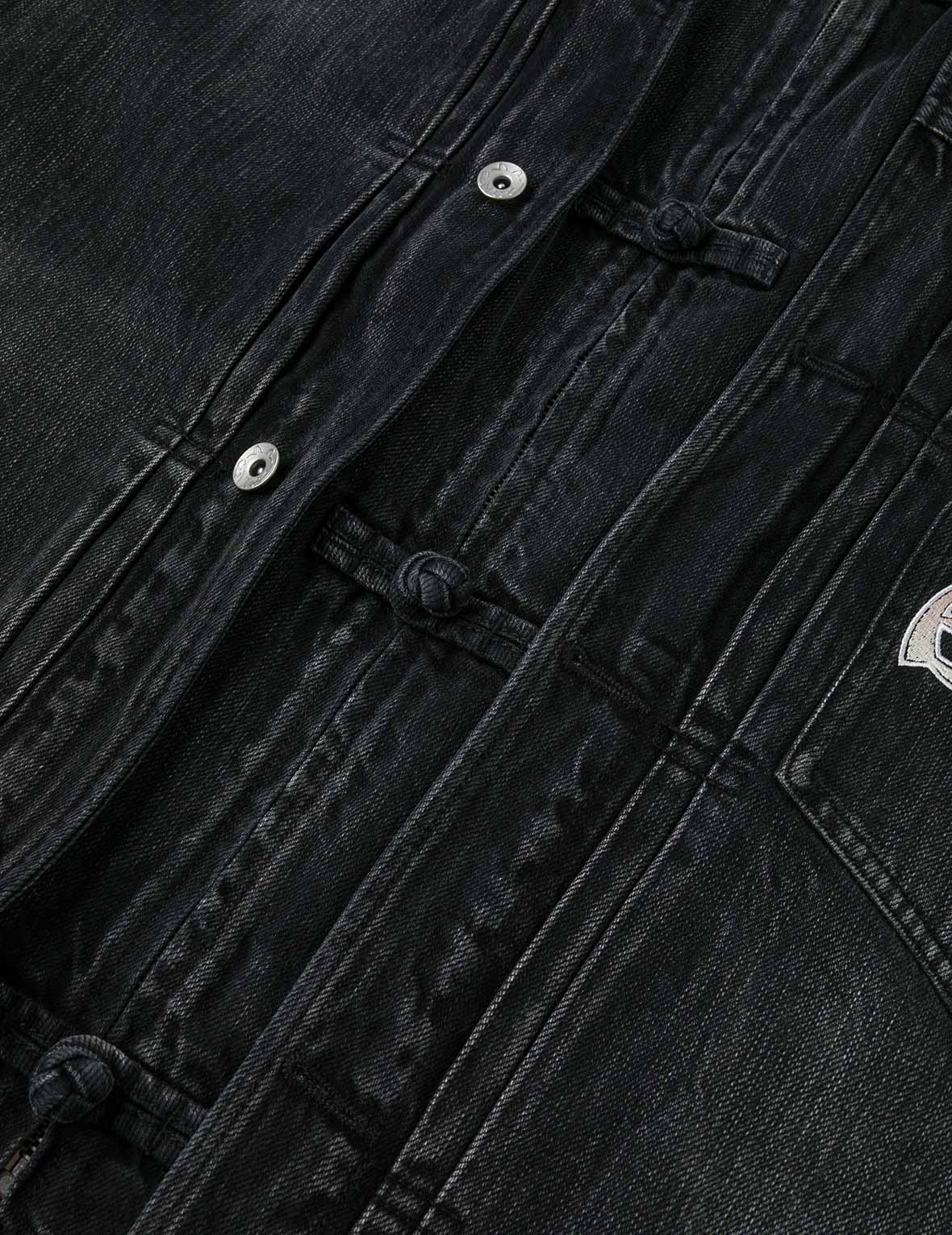 佛頭商標刺繡超寬版中國風水洗牛仔外套