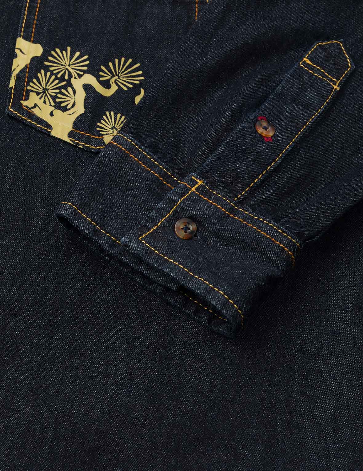 多口袋和織錦海鷗刺繡常規版型牛仔襯衣