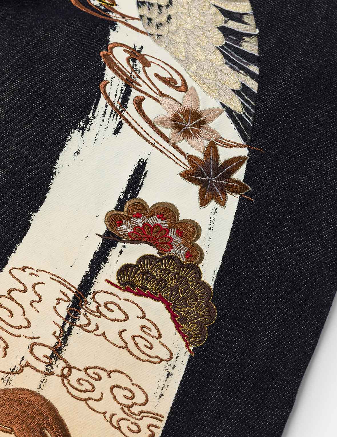 Grateful Crane Daicock Print Taper Jeans