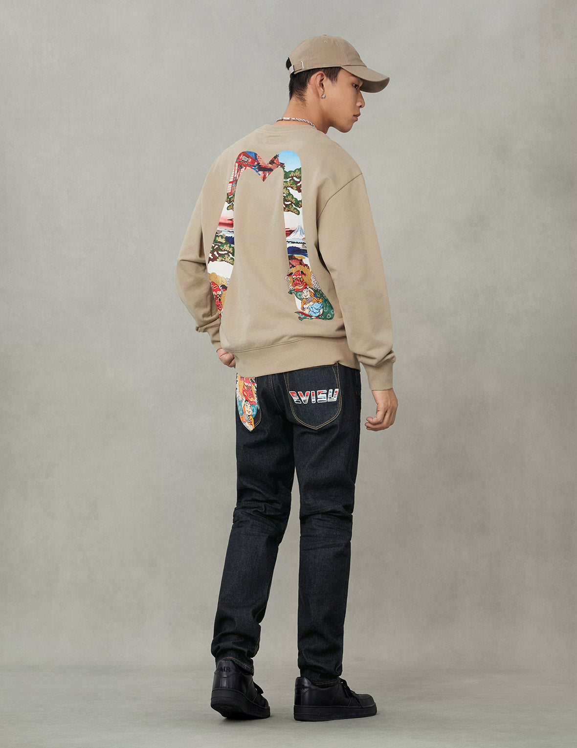 佛頭舞獅和商標印花窄腳牛仔褲 #2017