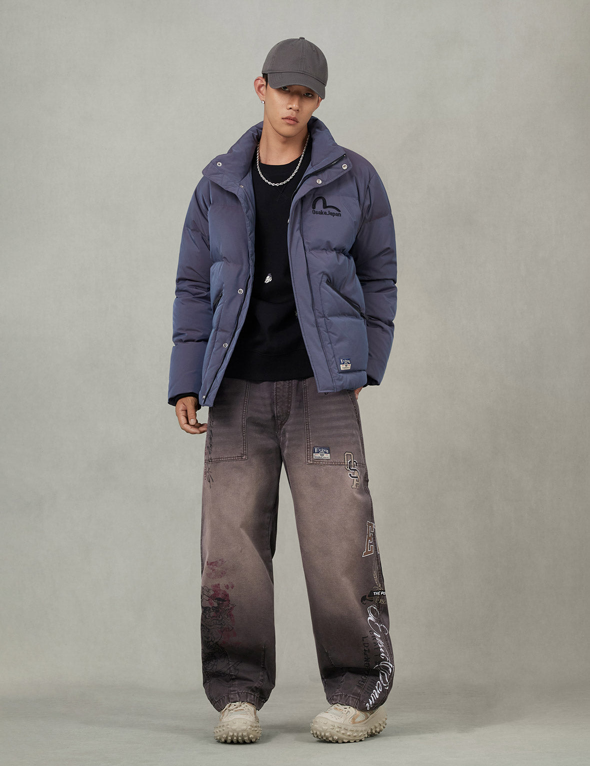 Inserted Daicock Embroidery Regular Fit Down Jacket