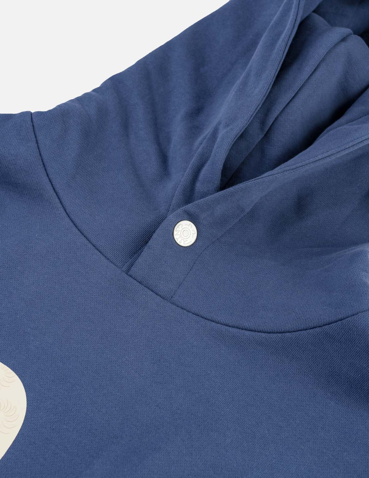 3D-Pattern-Filled Seagull Hoodie