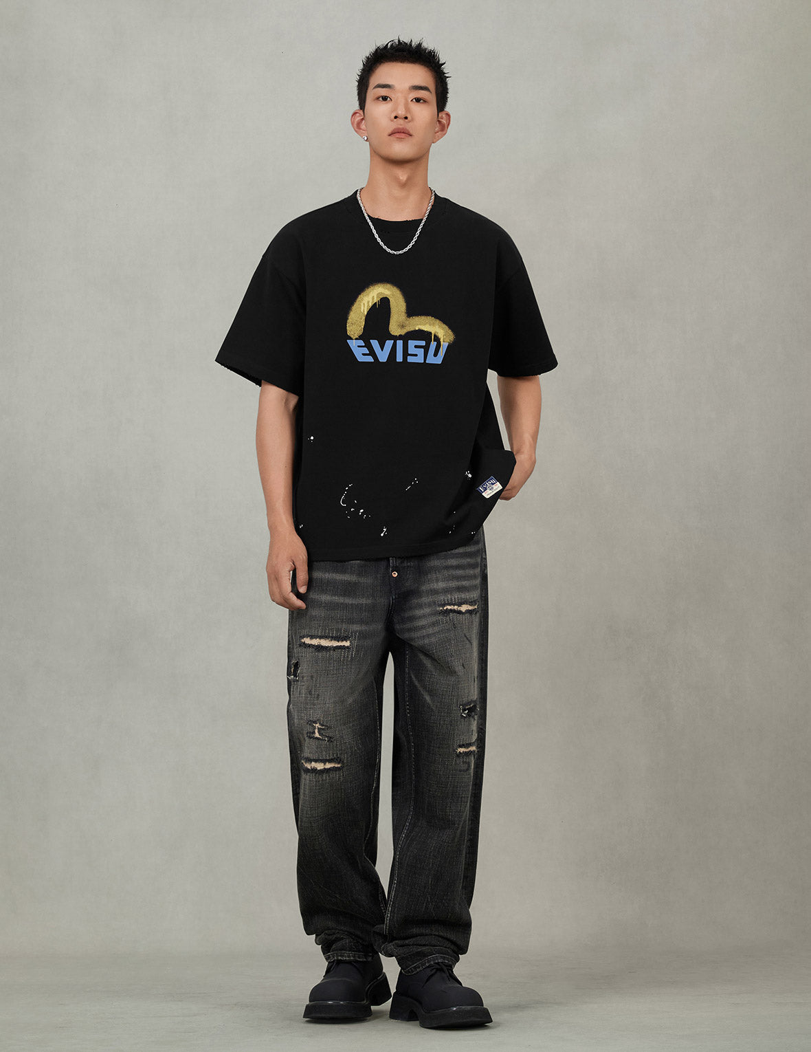 塗鴉風格海鷗與商標印花寬版休閒T恤