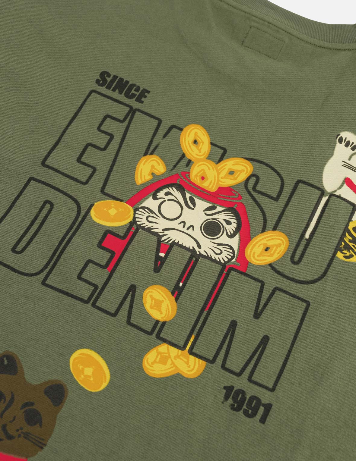 Fortune Cat Daruma Print T-Shirt