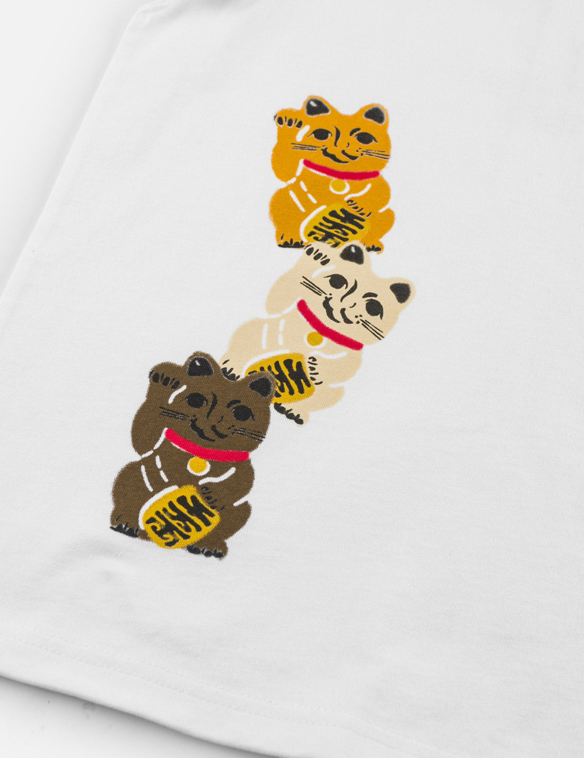 Fortune Cat Daruma Print T-Shirt
