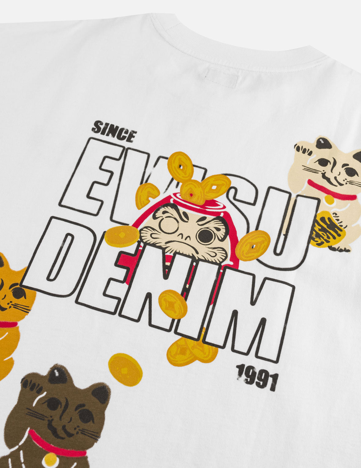Fortune Cat Daruma Print T-Shirt