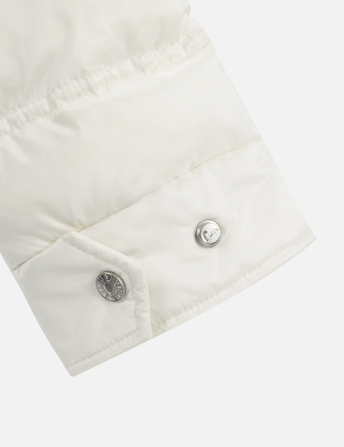 標誌及達磨愛心刺繡章時尚版型羽絨外套