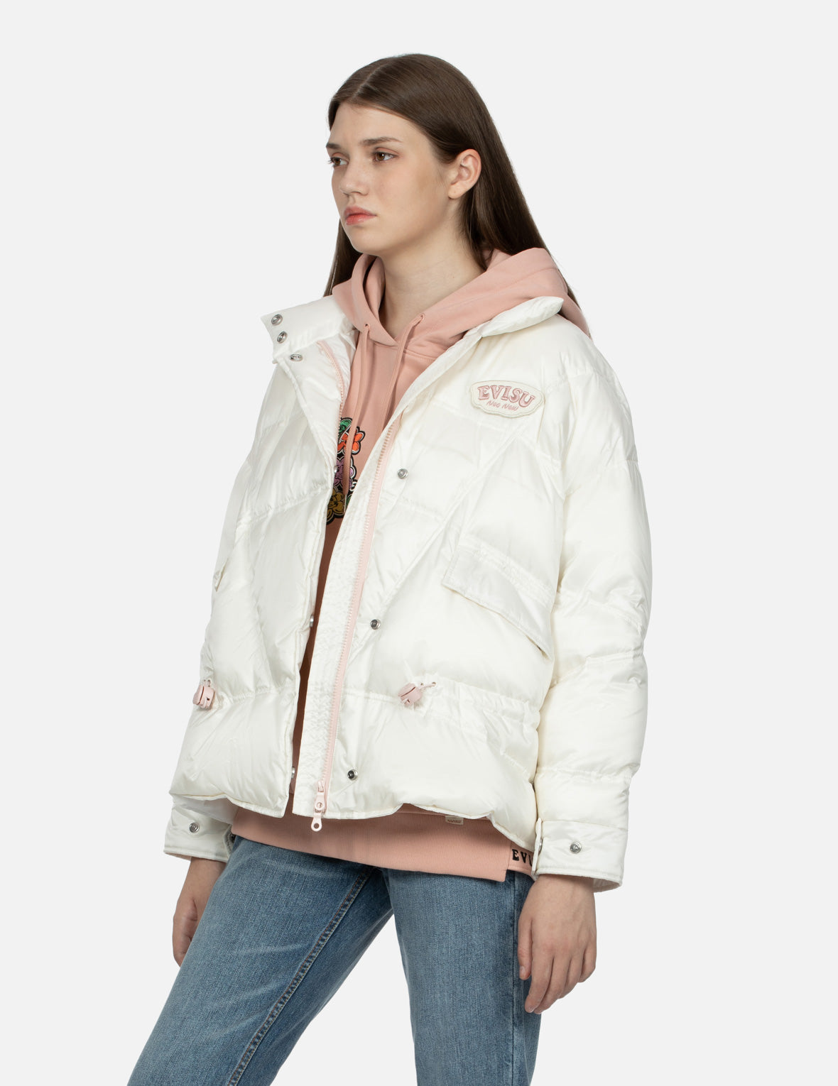 標誌及達磨愛心刺繡章時尚版型羽絨外套