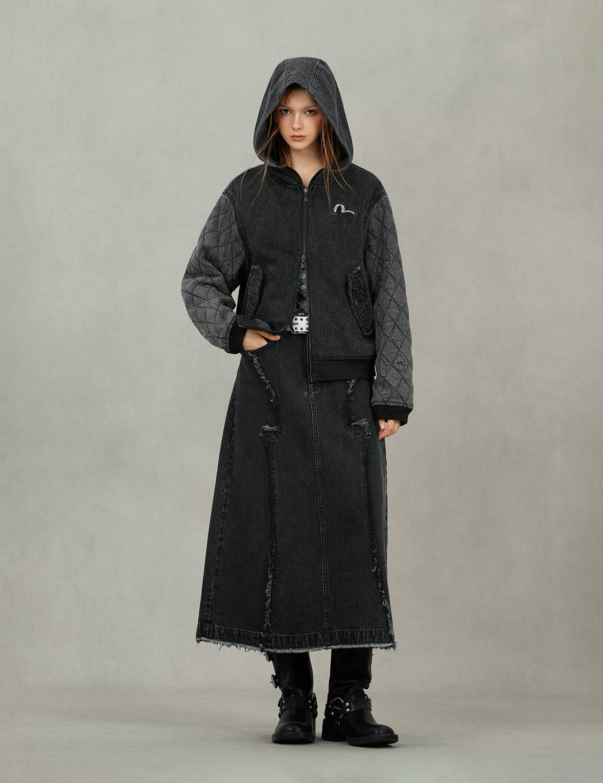 Seagull Embroidery Fashion Fit Hooded Padded Denim Jacket