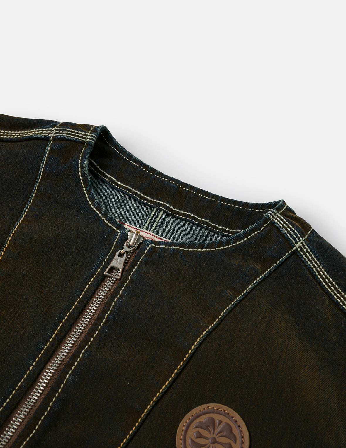 Contrast Stitch Design and Kamon Leather Label Regular Fit Denim Jacket