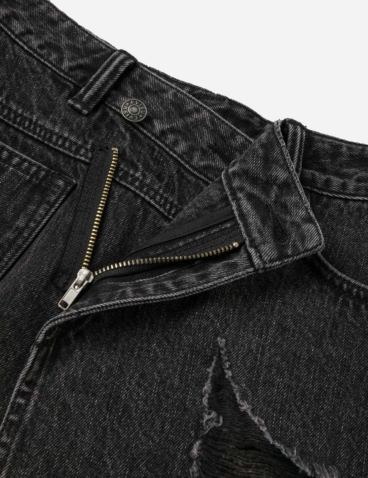 斑駁海鷗印花和解構時尚版型牛仔喇叭褲裙