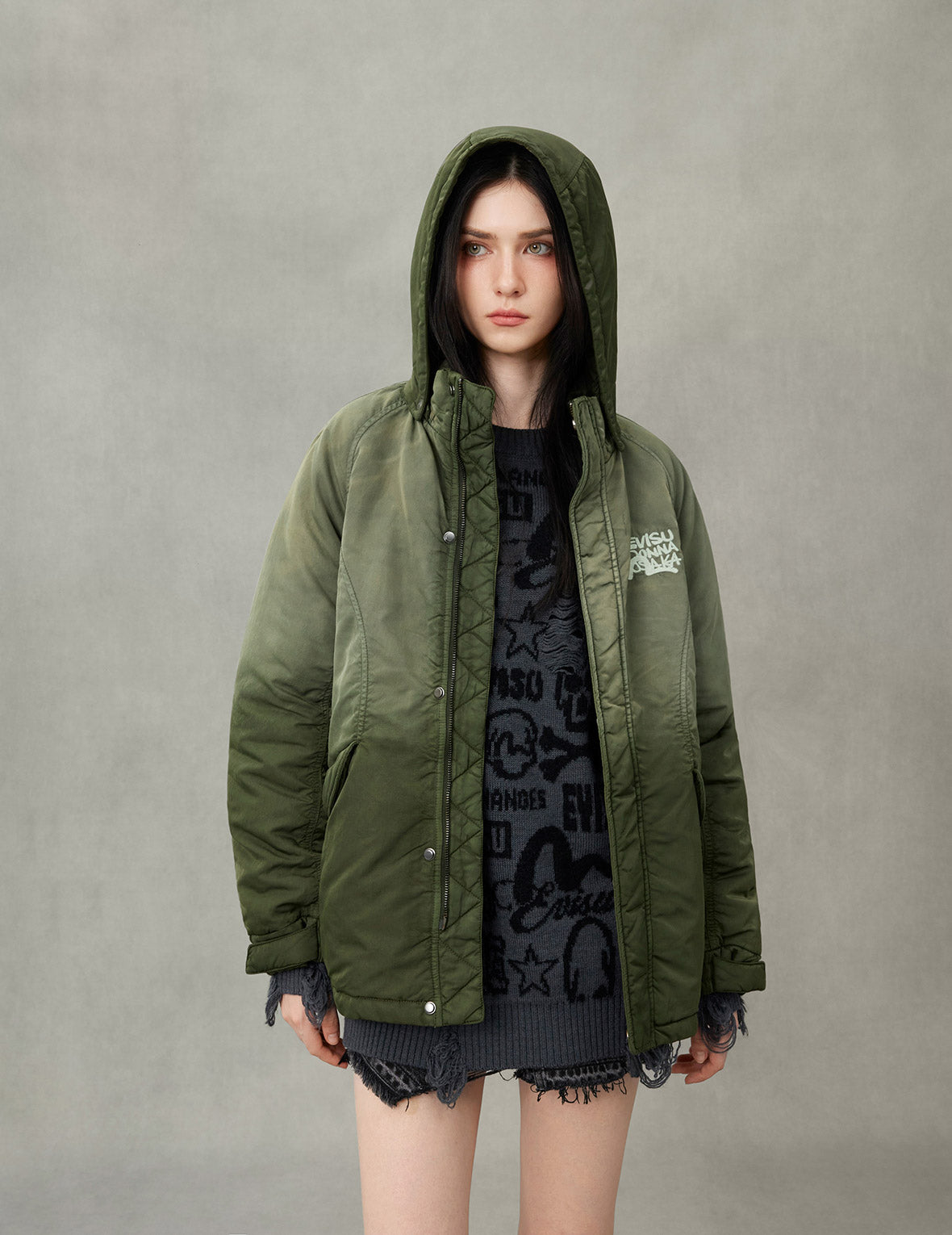 商標和口號刺繡時尚版型外套