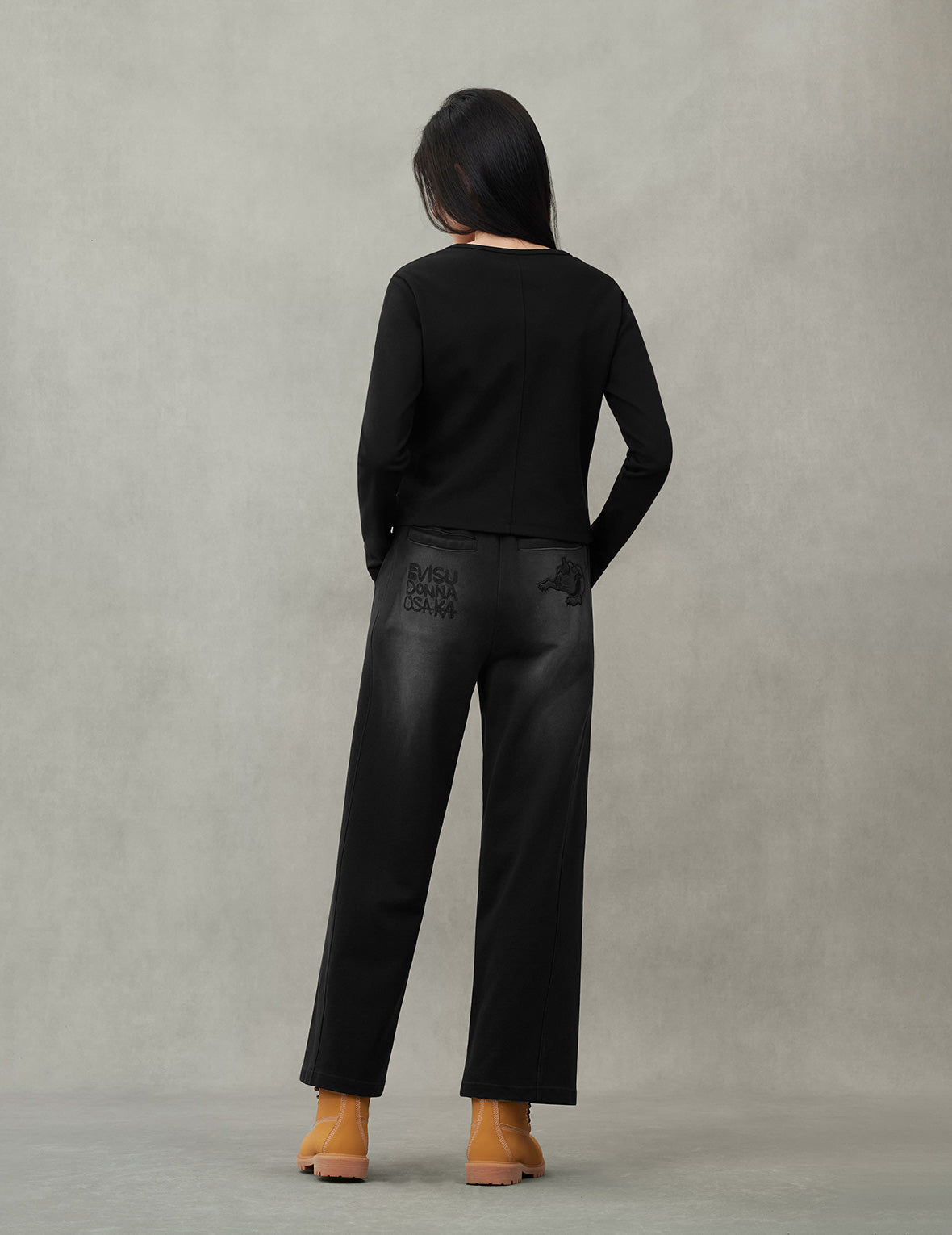 Fuzzy Cat Embroidery Fashion Fit Sweatpants