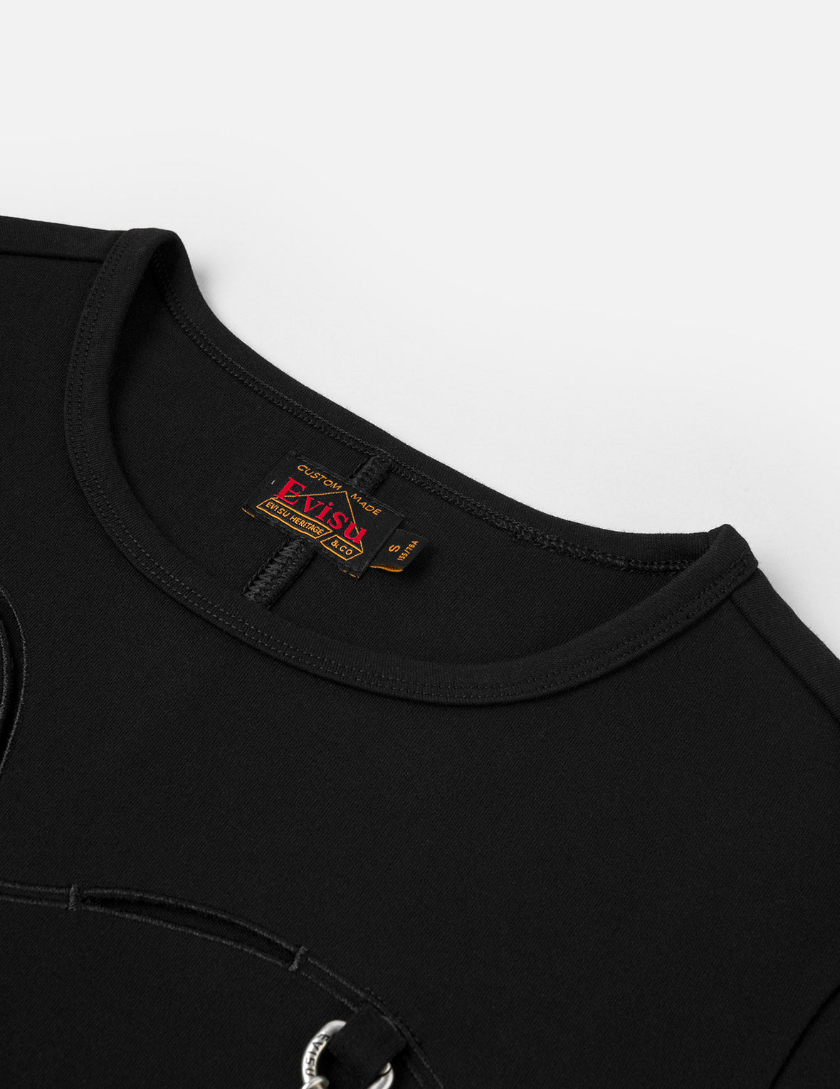 Seagull-shaped Cutout Design Fashion Fit Long-sleeve Top