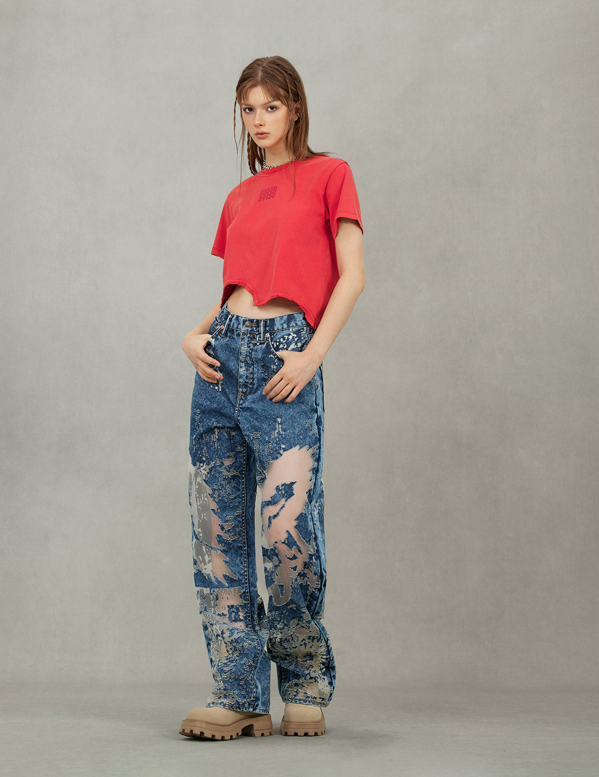 Logo Print and Distressed Detail Fashion Fit T-Shirt