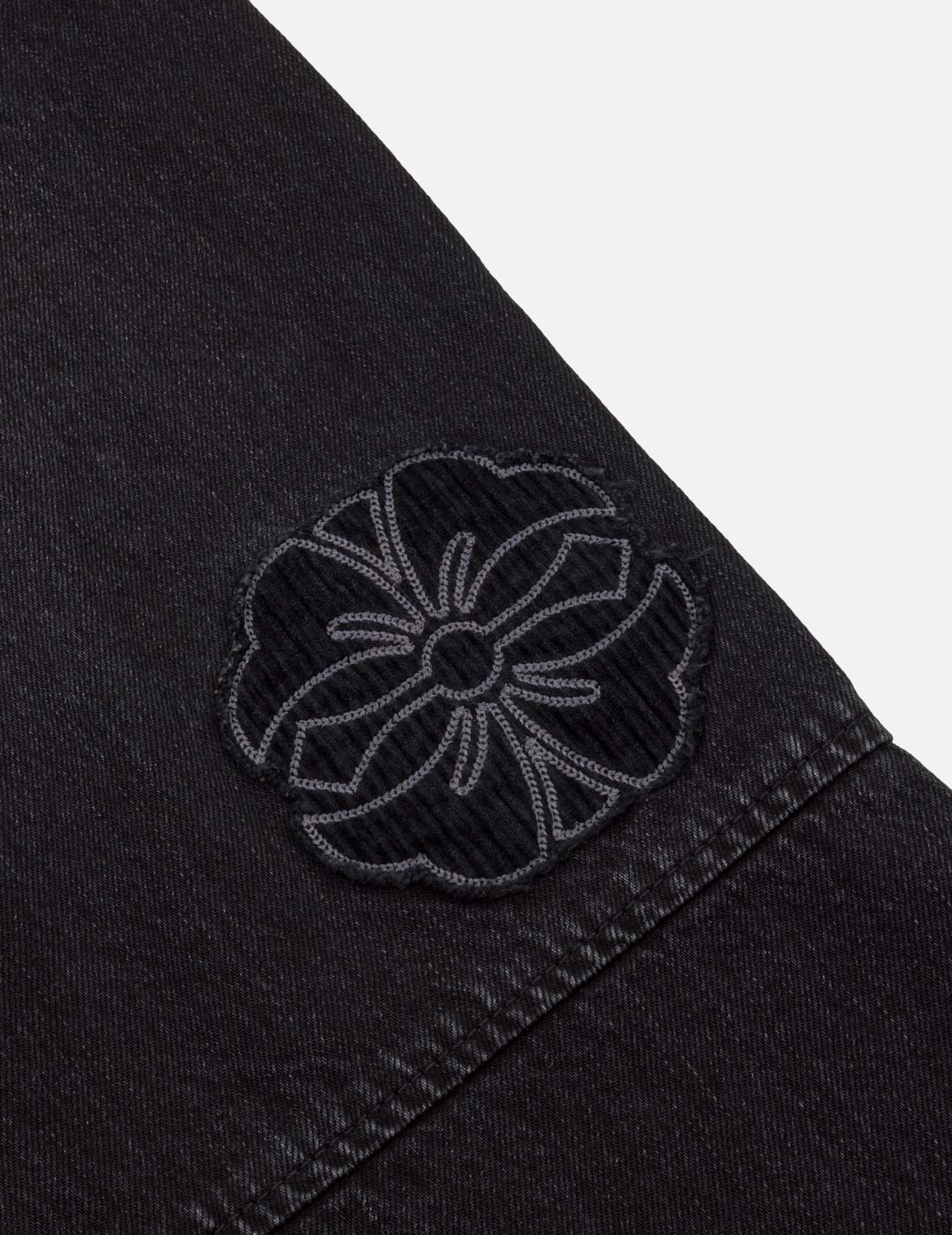家紋貼布刺繡直筒牛仔褲
