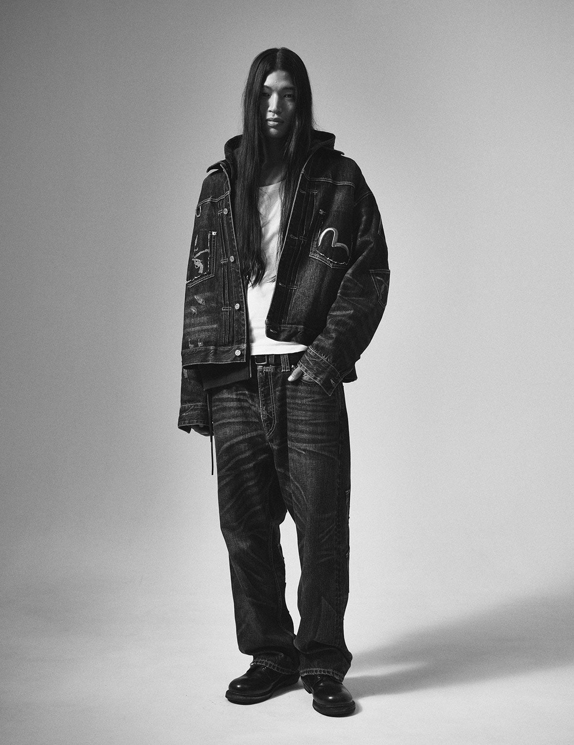 EVISU x mastermind JAPAN x roarguns Washed Multi-Pocket Selvedge Denim Jeans